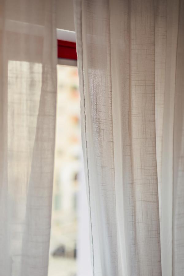 Elegant 3 Bedroom Apt - City Centre - Garage - Metro Lisboa Extérieur photo
