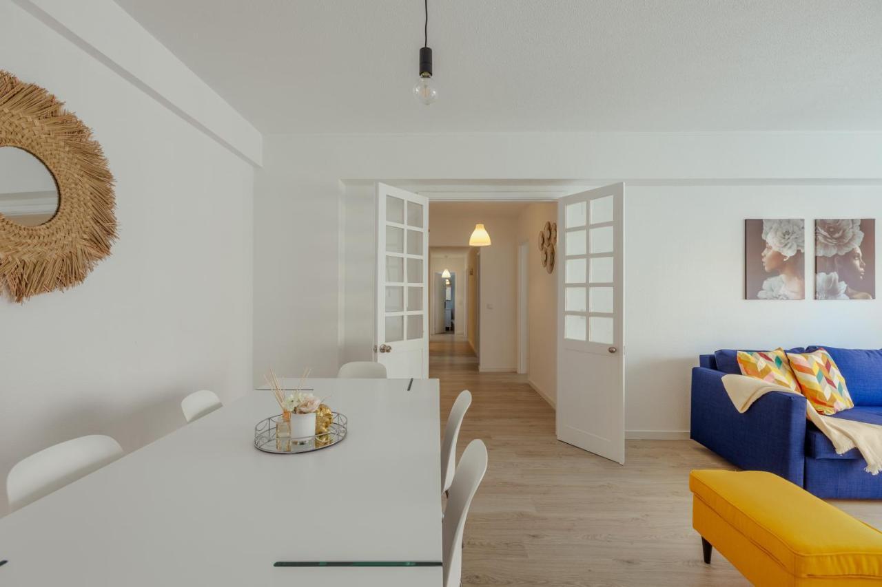 Elegant 3 Bedroom Apt - City Centre - Garage - Metro Lisboa Extérieur photo