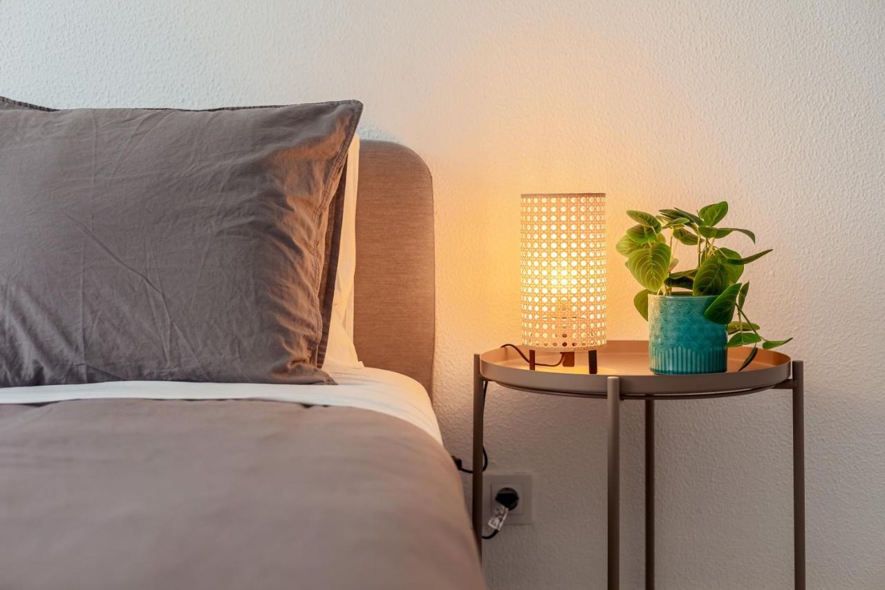 Elegant 3 Bedroom Apt - City Centre - Garage - Metro Lisboa Extérieur photo