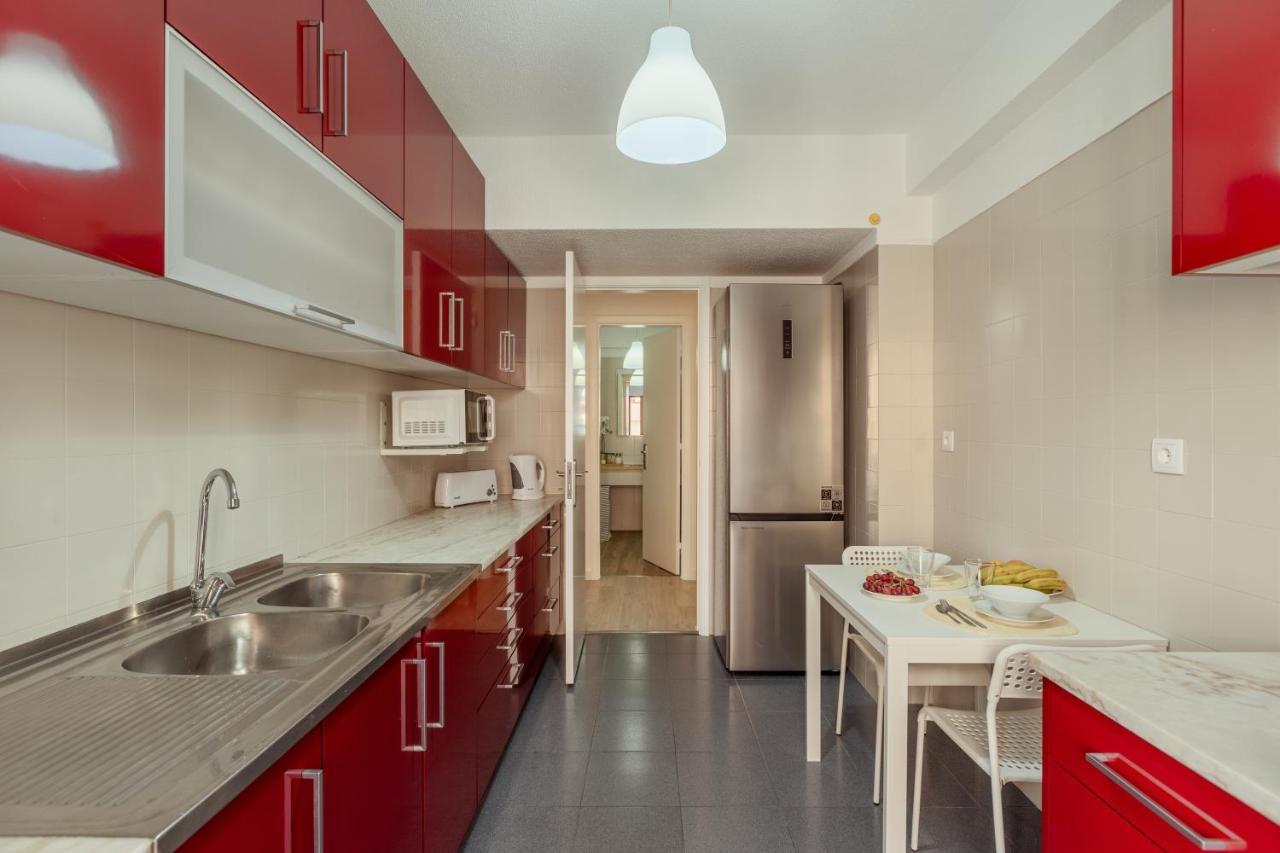 Elegant 3 Bedroom Apt - City Centre - Garage - Metro Lisboa Extérieur photo